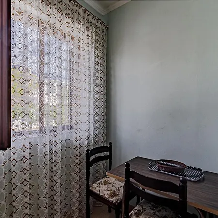 183e Апартаменты Завалатица