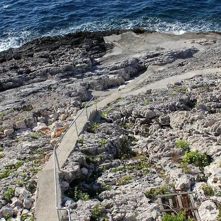 183e * Завалатица