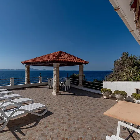 183e Апартаменты